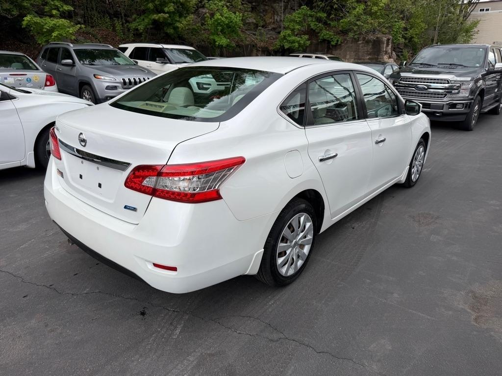 Nissan Sentra  2014
