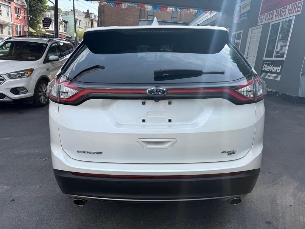 Ford Edge  2015