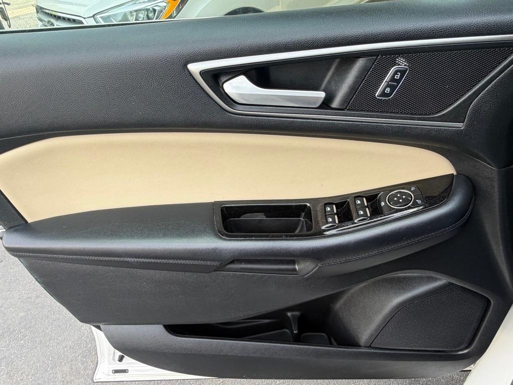 Ford Edge  2015