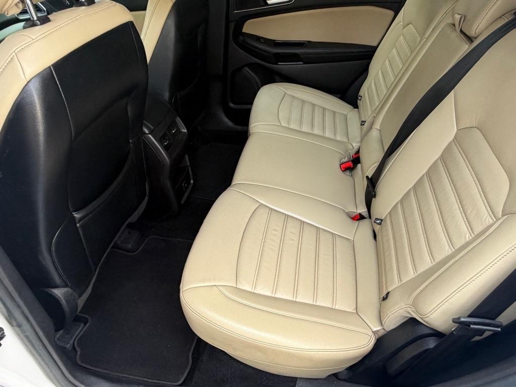 Ford Edge  2015