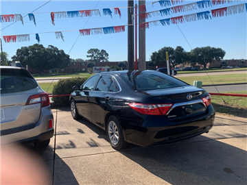 2017 Toyota Camry LE