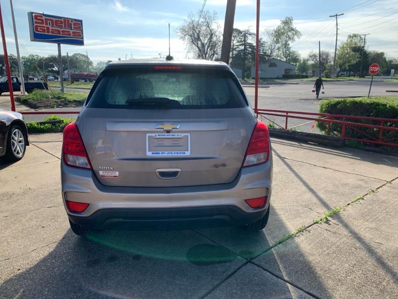 Chevrolet Trax LS FWD 2018