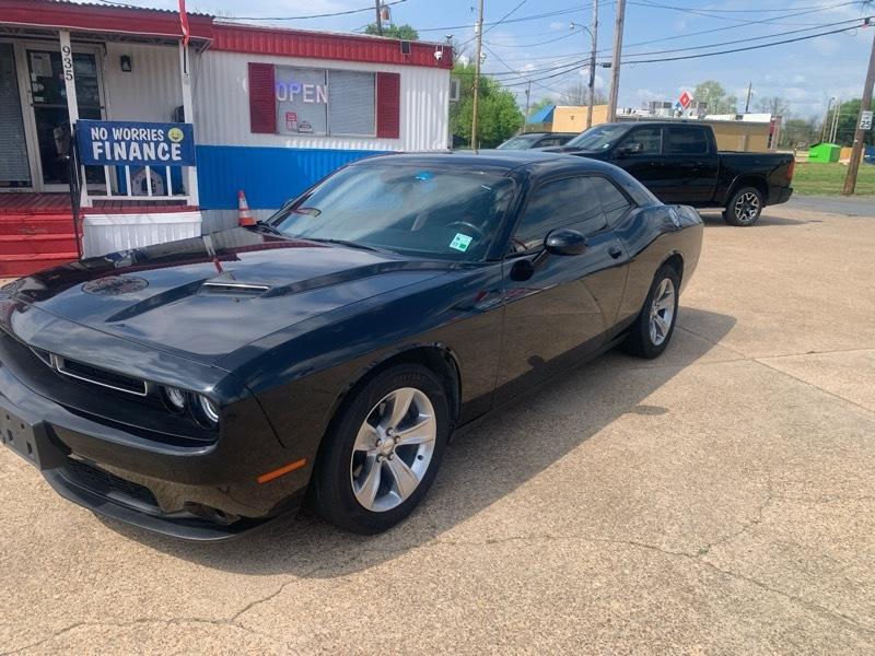 2015 Dodge Challenger SXT