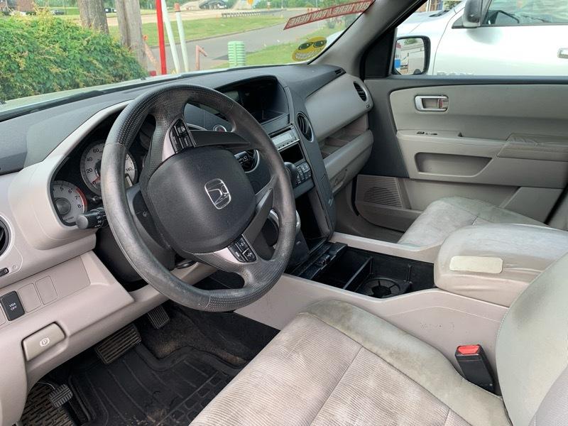 Honda Pilot EX 2WD 5-Spd AT 2011