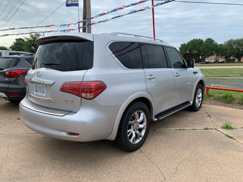 Infiniti QX56 2WD 2012