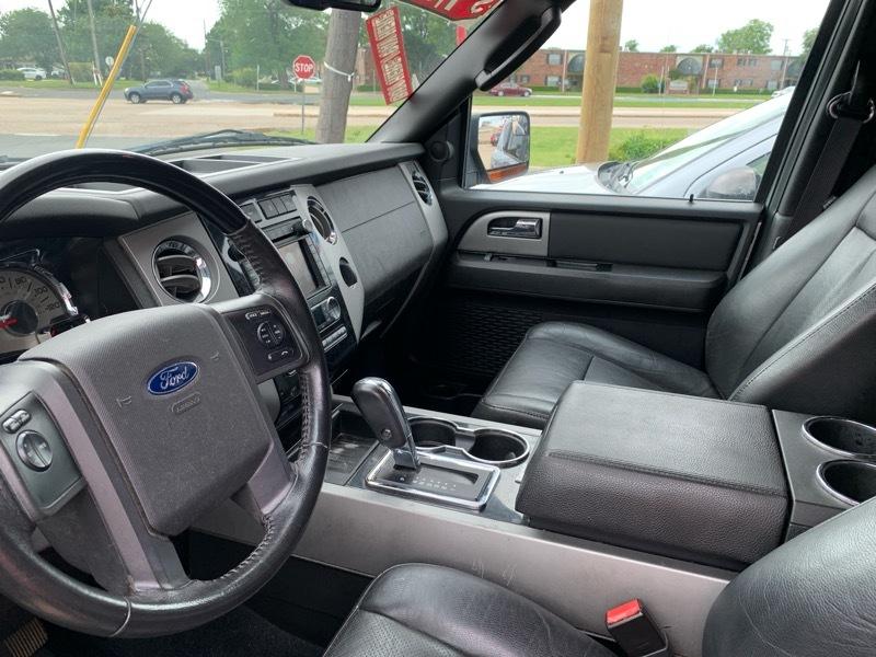 Ford Expedition Limited 2WD 2012