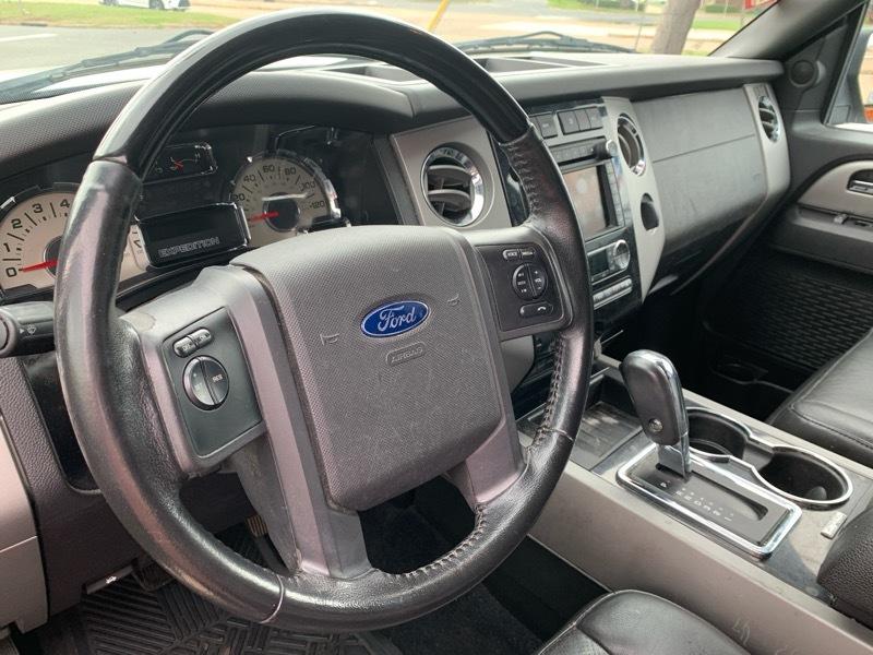 Ford Expedition Limited 2WD 2012