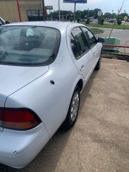 Nissan Maxima GXE 1997