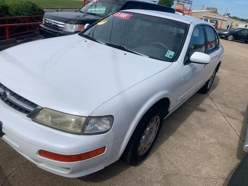 Nissan Maxima GXE 1997
