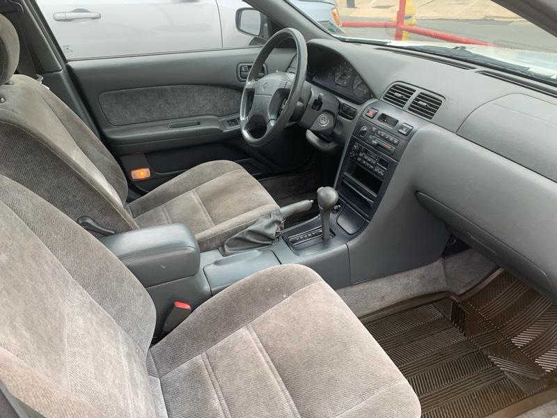 Nissan Maxima GXE 1997