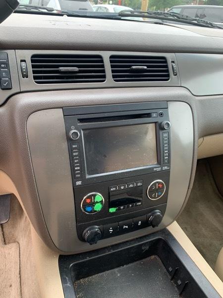 Chevrolet Avalanche LT 4WD 2013