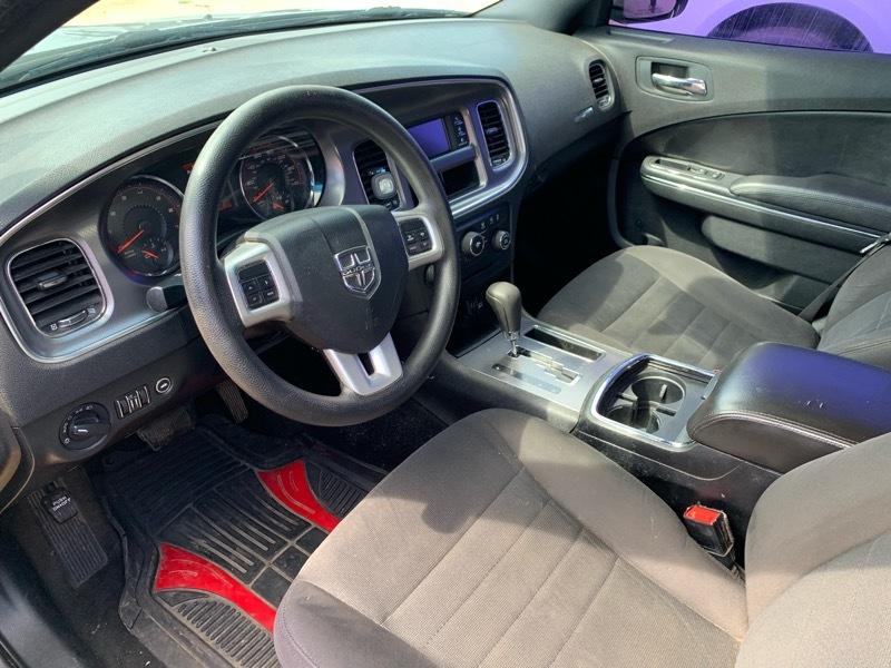 Dodge Charger SE 2013