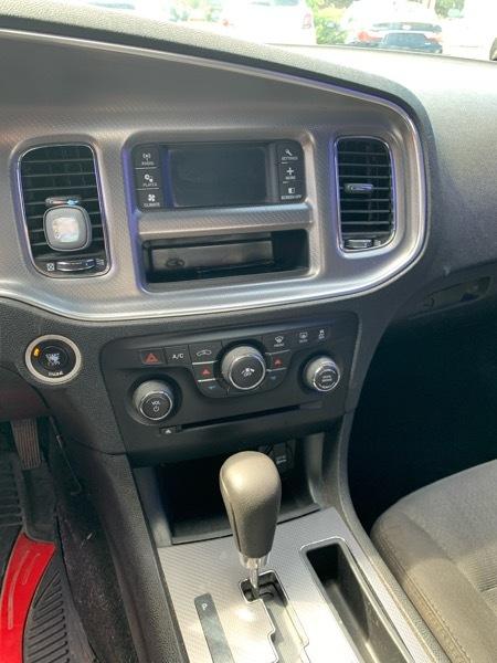 Dodge Charger SE 2013