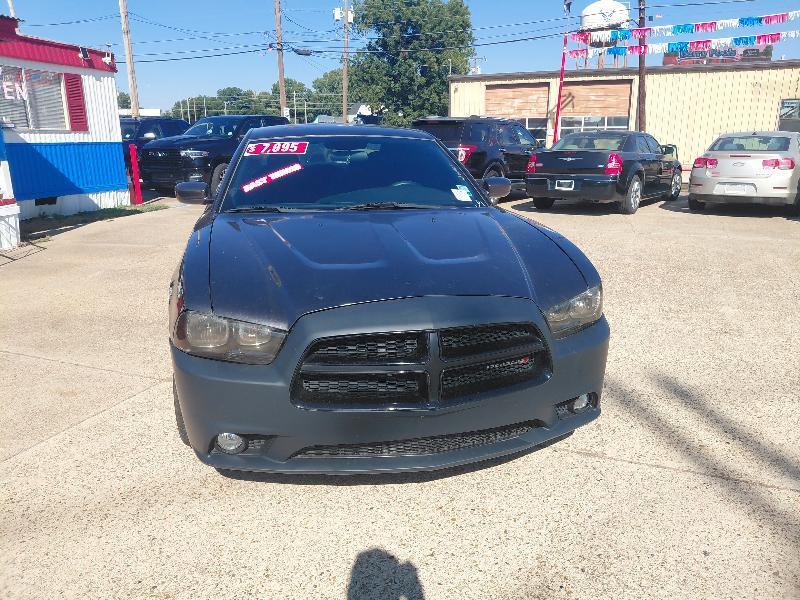 Dodge Charger SE 2013