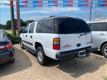 2004 Chevrolet Suburban 1500 2WD