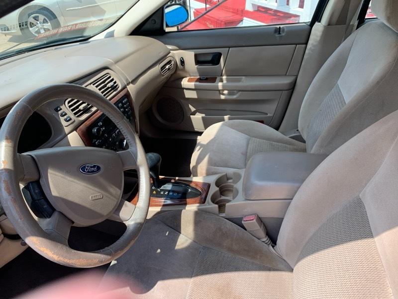 Ford Taurus SEL 2006
