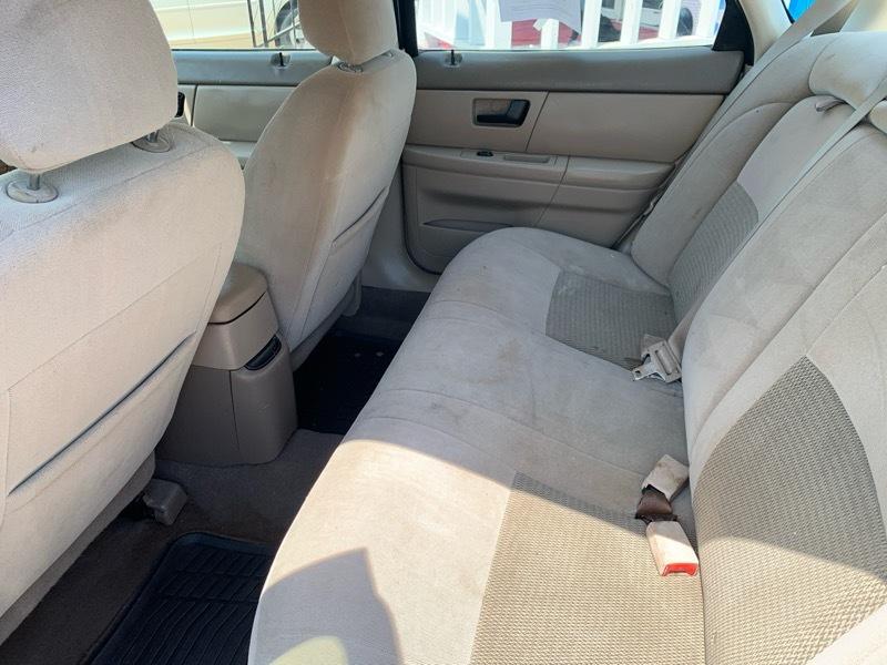 Ford Taurus SEL 2006