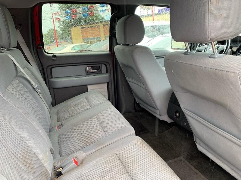 Ford F-150 XL SuperCrew 5.5-ft. Bed 2WD 2012