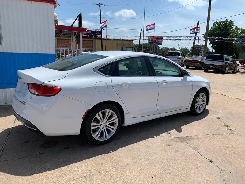 Chrysler 200 Limited 2015