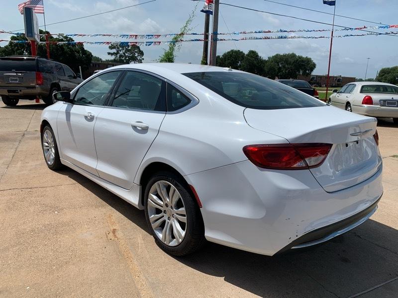 Chrysler 200 Limited 2015