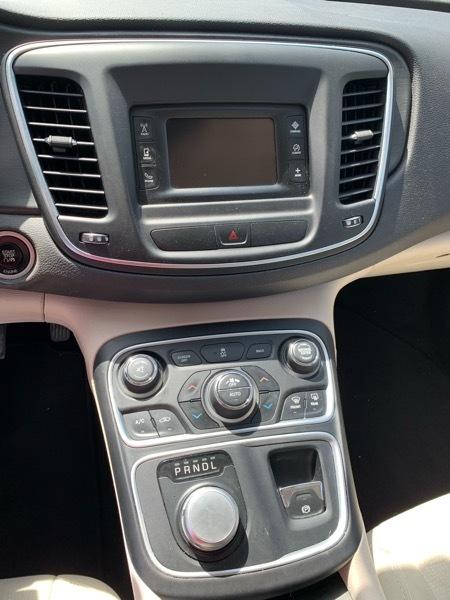 Chrysler 200 Limited 2015
