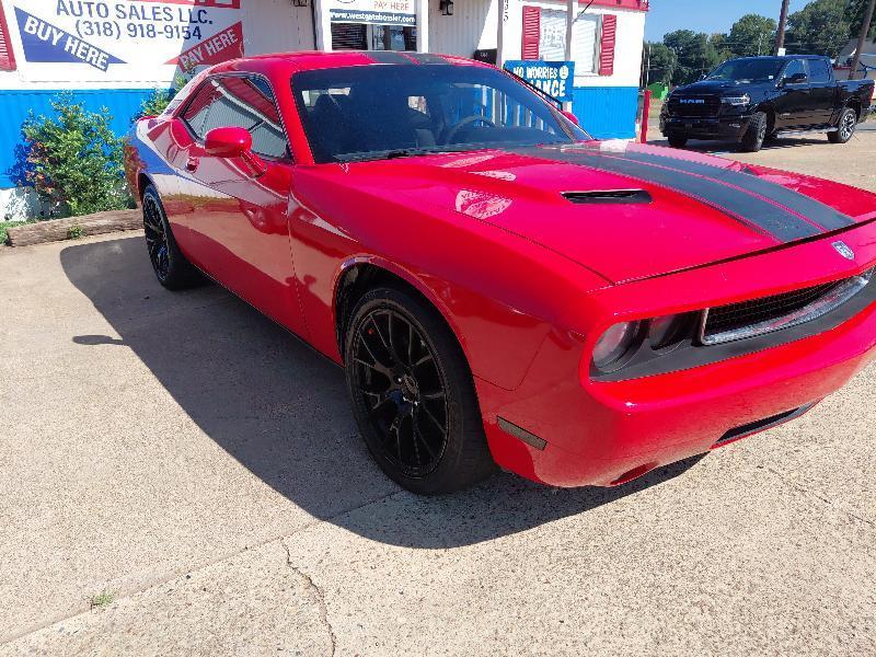Dodge Challenger SE 2010