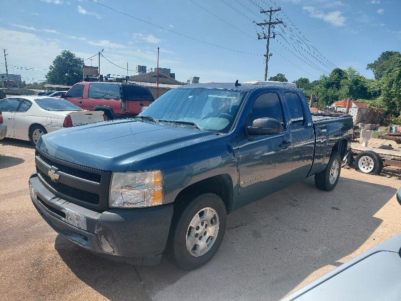 Chevrolet Silverado 1500 Work Truck Ext. Cab Long Box 2WD 2009