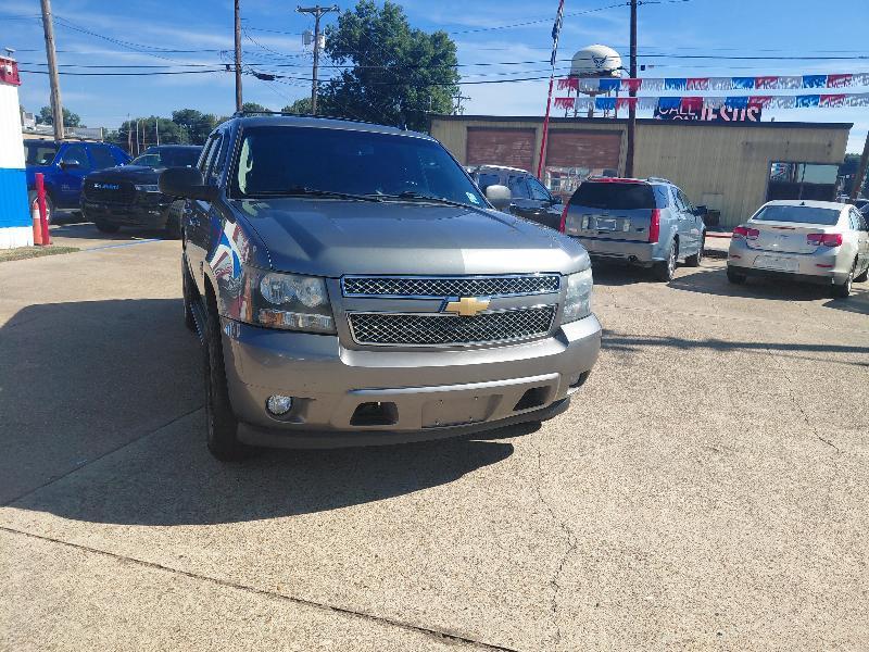 Chevrolet Tahoe LS 2WD 2012