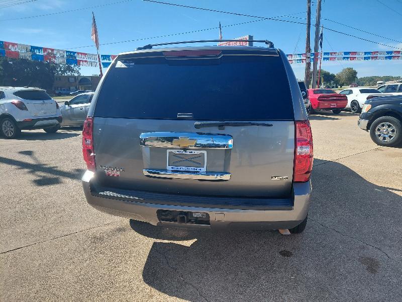 Chevrolet Tahoe LS 2WD 2012