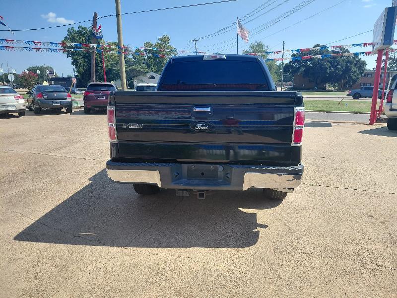 Ford F-150 XL SuperCrew 5.5-ft. Bed 2WD 2010