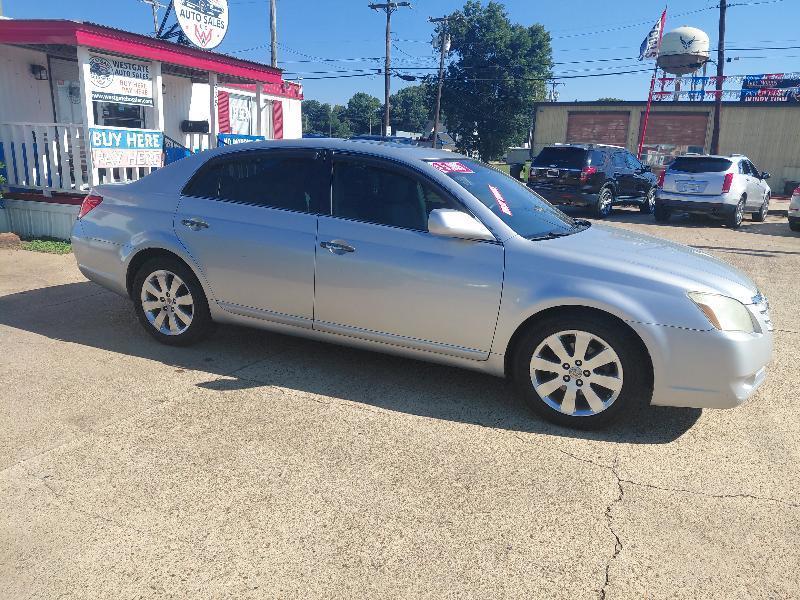 Toyota Avalon XL 2006