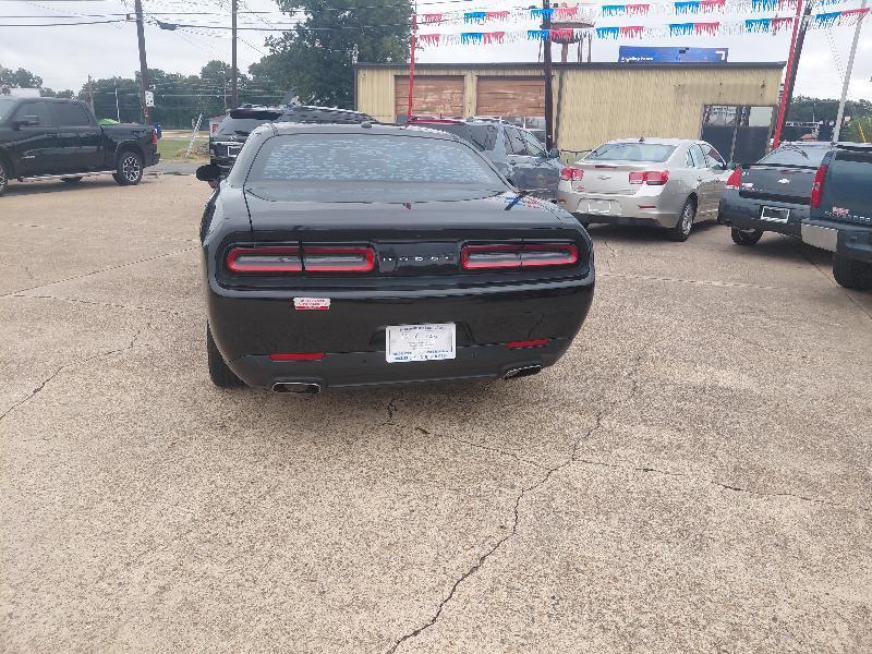 Dodge Challenger SXT 2015
