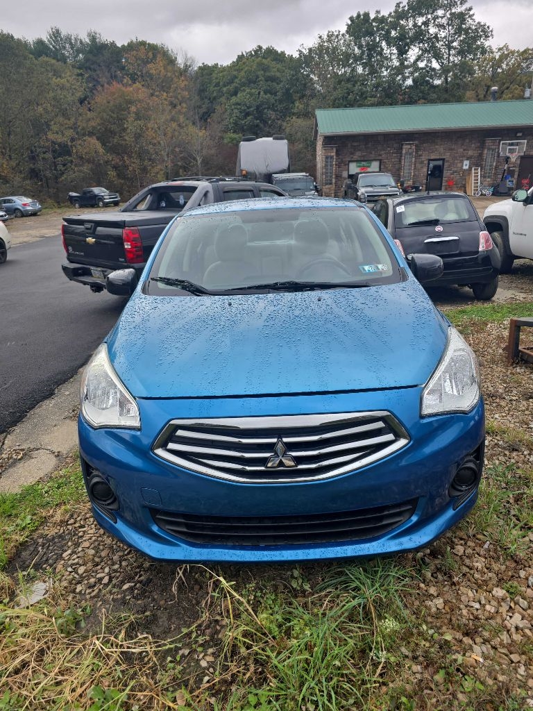 Mitsubishi Mirage G4 ES CVT 2017 Mitsubishi Mirage G4 ES CVT 2017