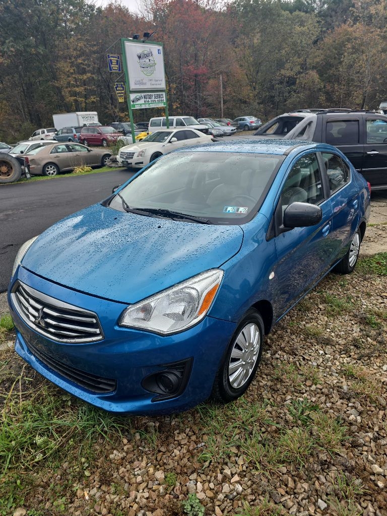 Mitsubishi Mirage G4 ES CVT 2017 Mitsubishi Mirage G4 ES CVT 2017
