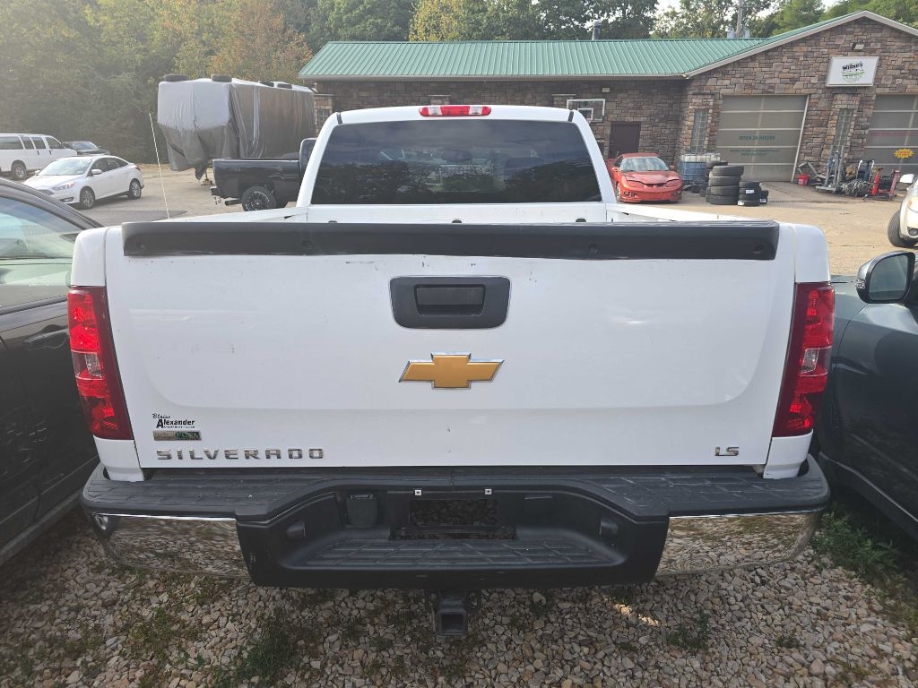 Chevrolet Silverado 1500 LS Extended Cab 4WD 2012 Chevrolet Silverado 1500 LS Extended Cab 4WD 2012