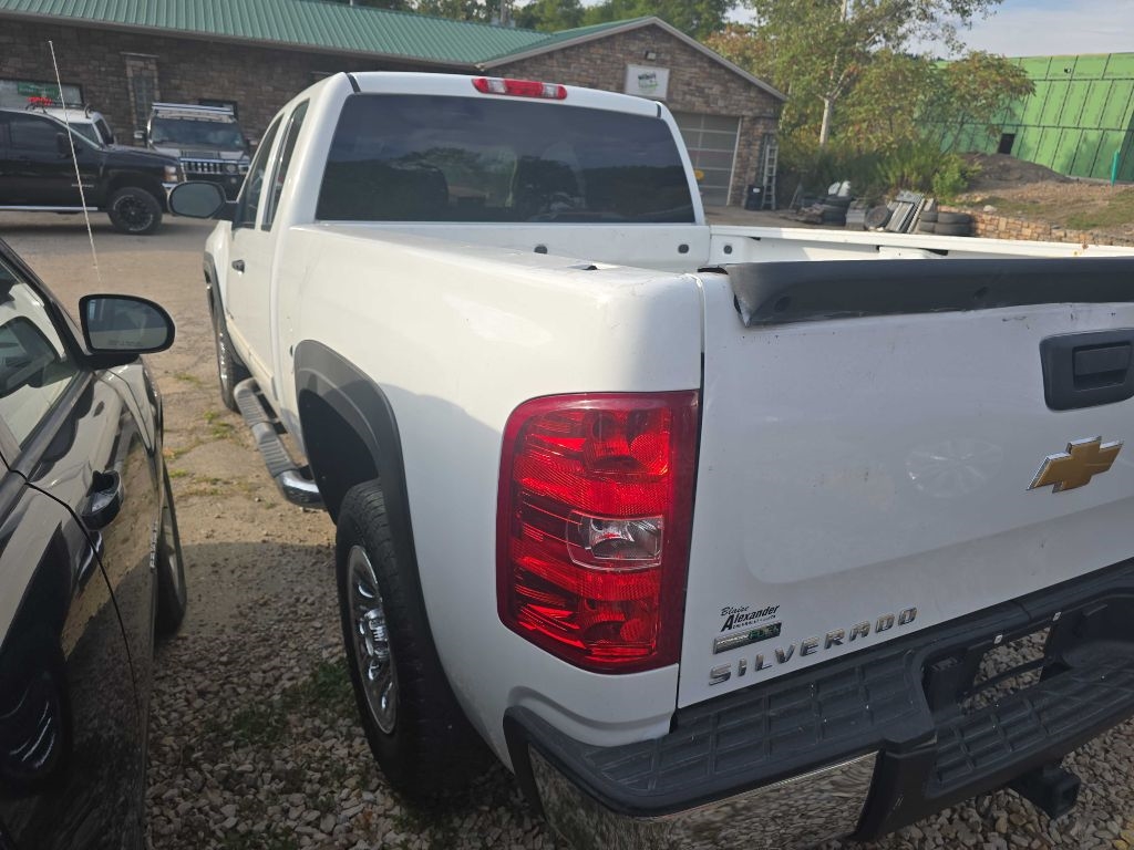 Chevrolet Silverado 1500 LS Extended Cab 4WD 2012 Chevrolet Silverado 1500 LS Extended Cab 4WD 2012
