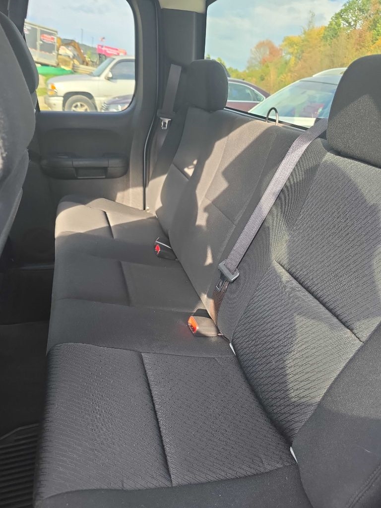 Chevrolet Silverado 1500 LS Extended Cab 4WD 2012 Chevrolet Silverado 1500 LS Extended Cab 4WD 2012