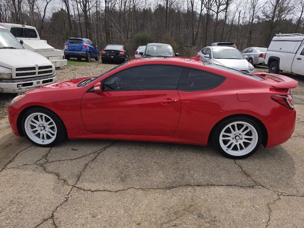 Hyundai Genesis Coupe 3.8 Auto 2010
