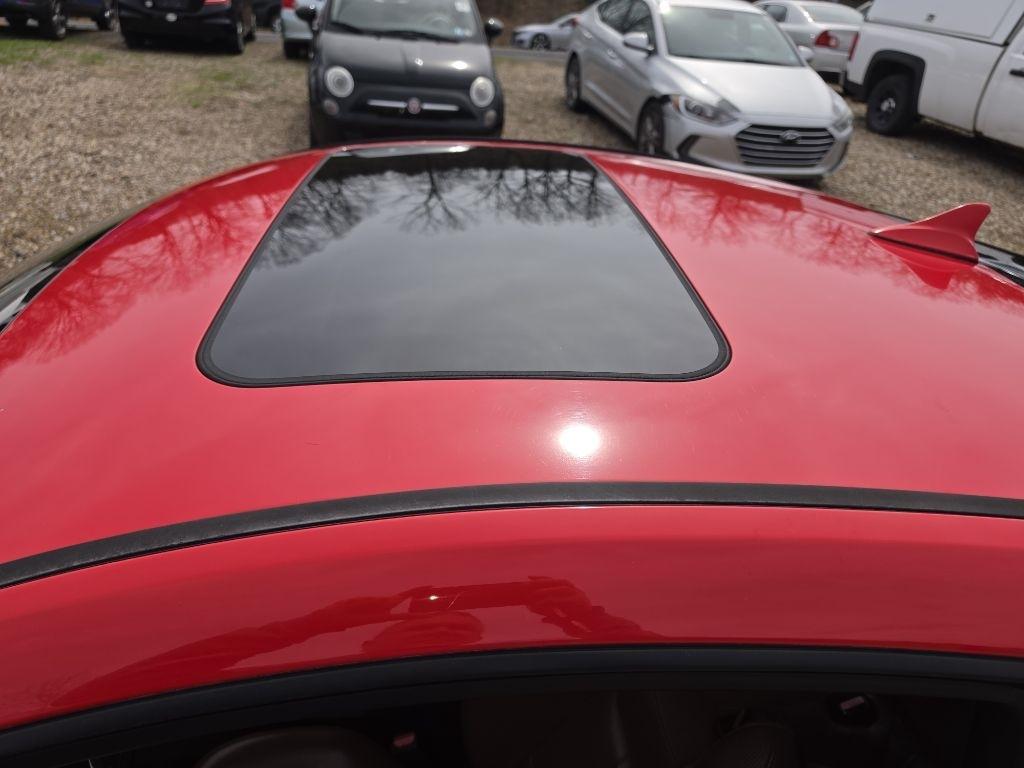 Hyundai Genesis Coupe 3.8 Auto 2010