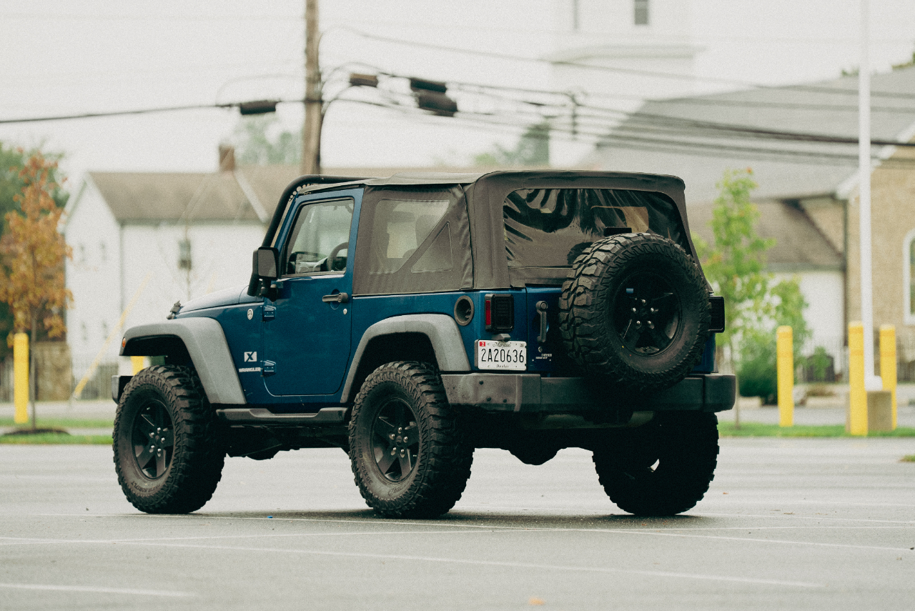 2009 Jeep Wrangler X photo 4
