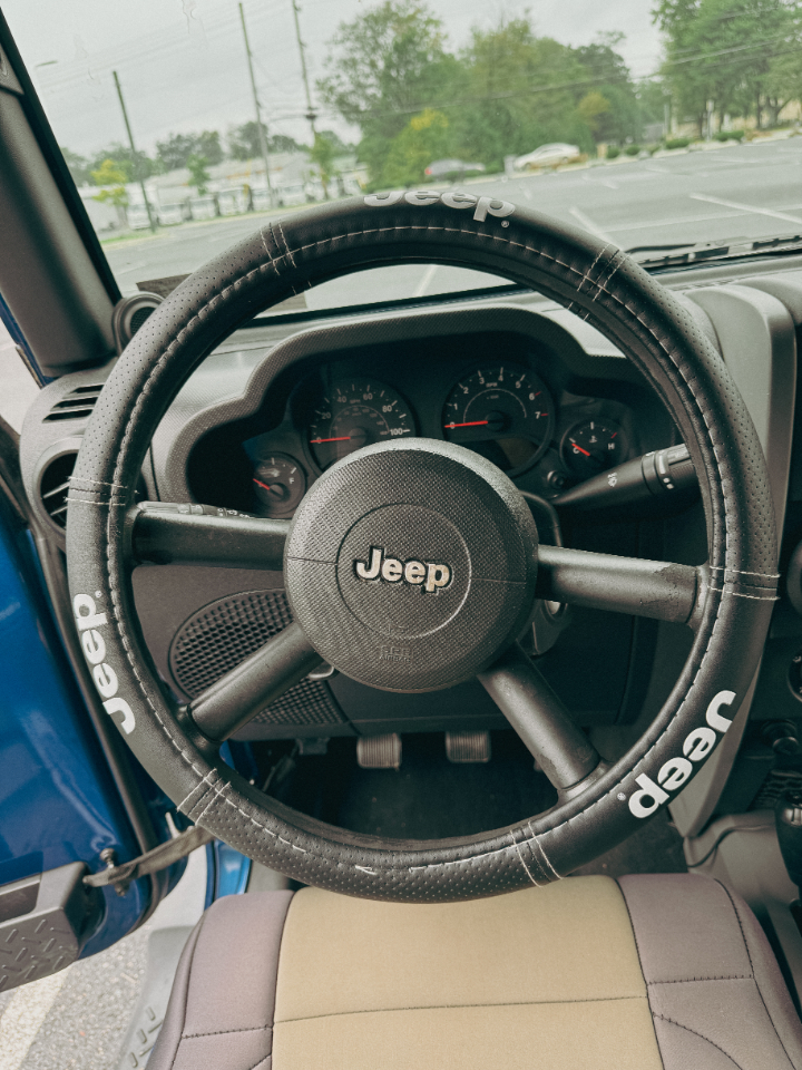 2009 Jeep Wrangler X photo 13