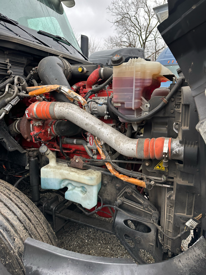 International LT62F  2018