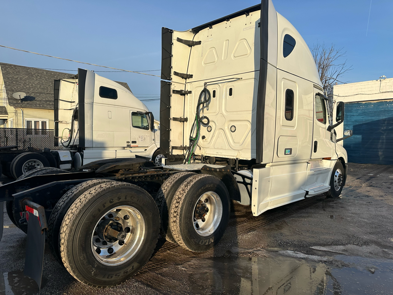 Freightliner Cascadia  2021