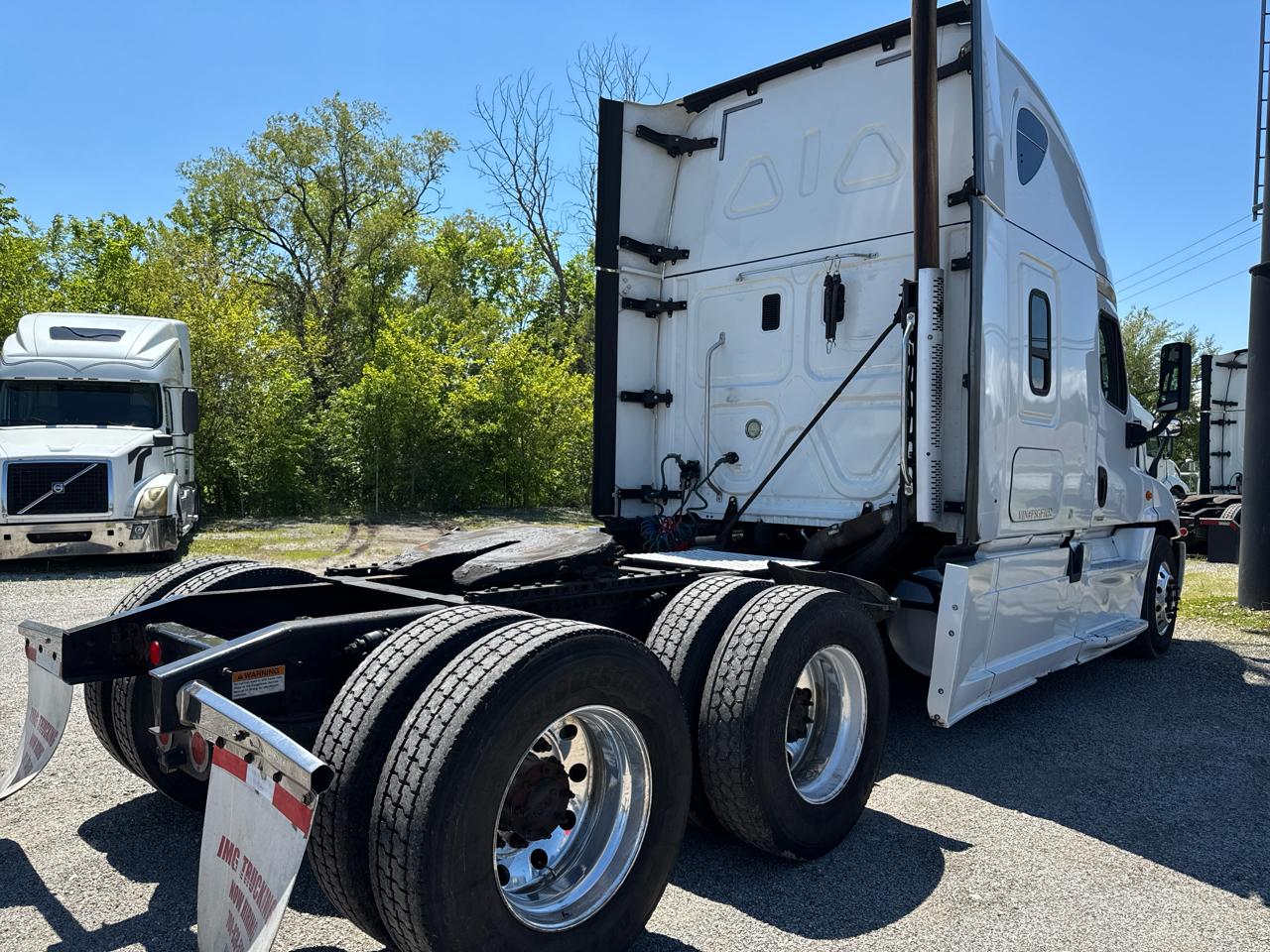 Freightliner Cascadia 125  2015