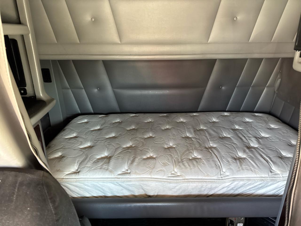 Peterbilt 386  2015