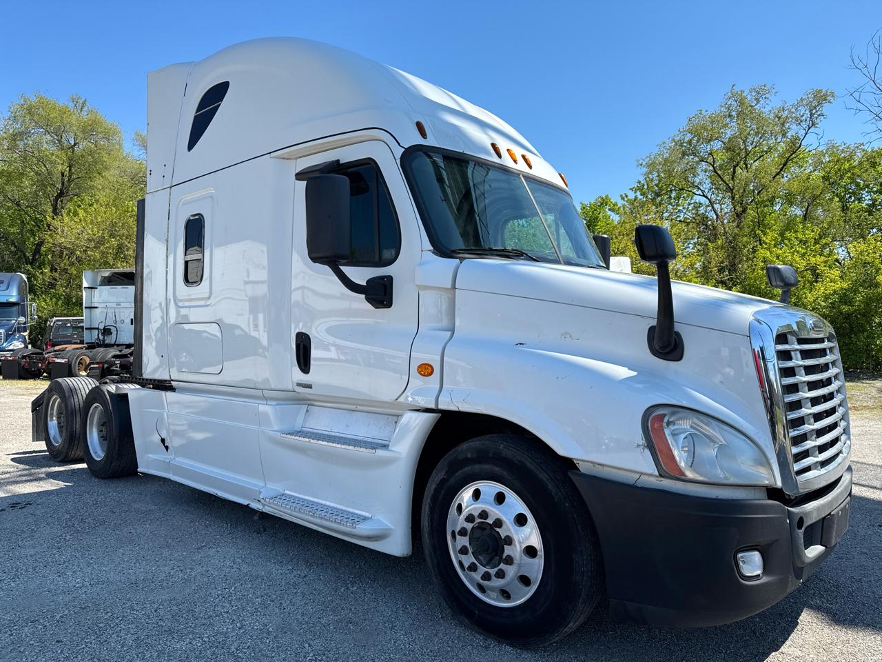 Freightliner Cascadia 125  2015