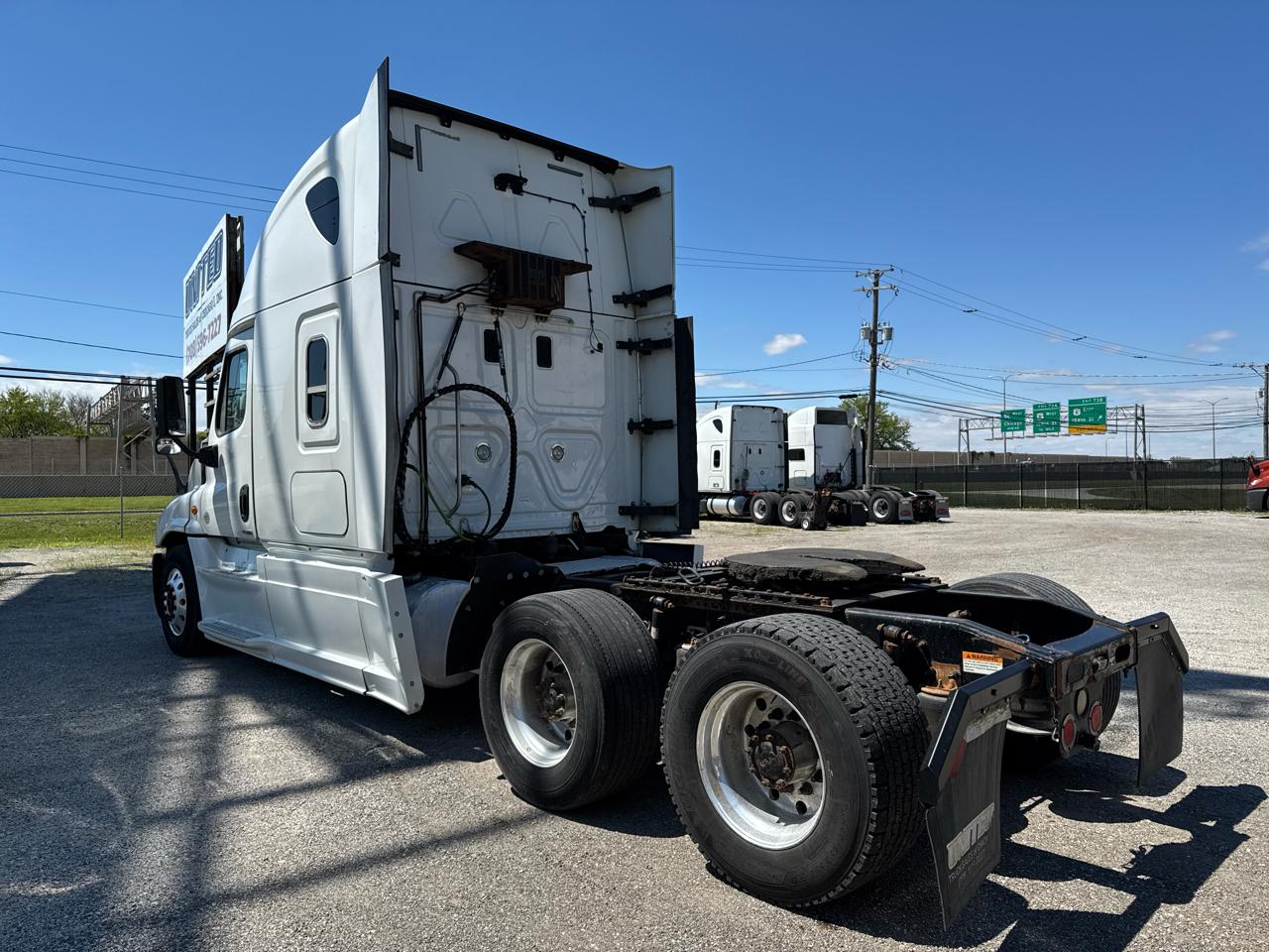 Freightliner Cascadia 125  2015