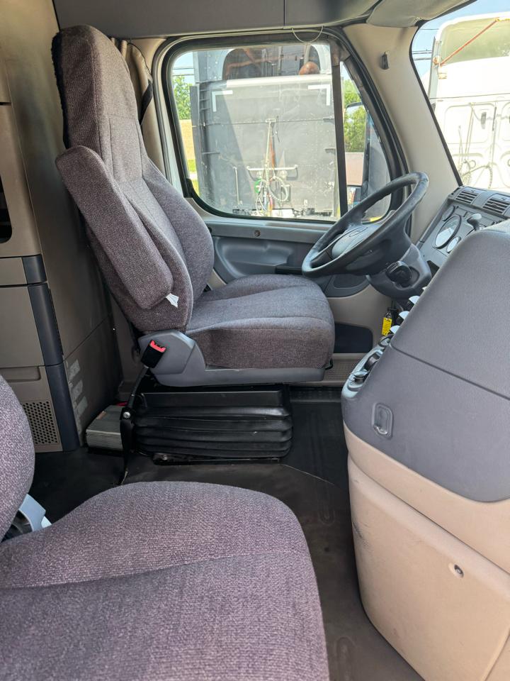 Freightliner 125  2016