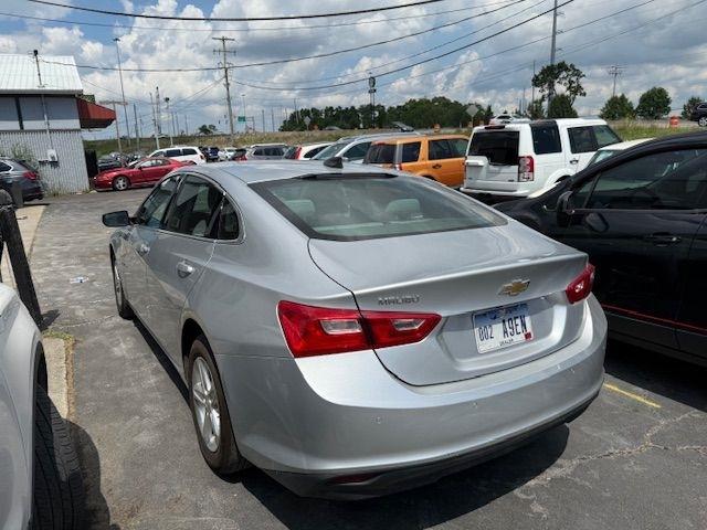 Chevrolet Malibu  2020