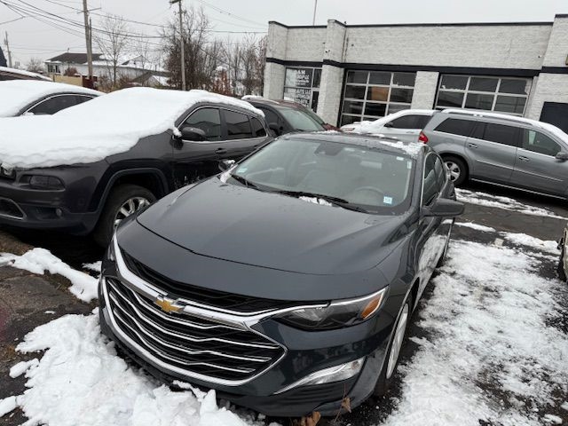 Chevrolet Malibu  2020